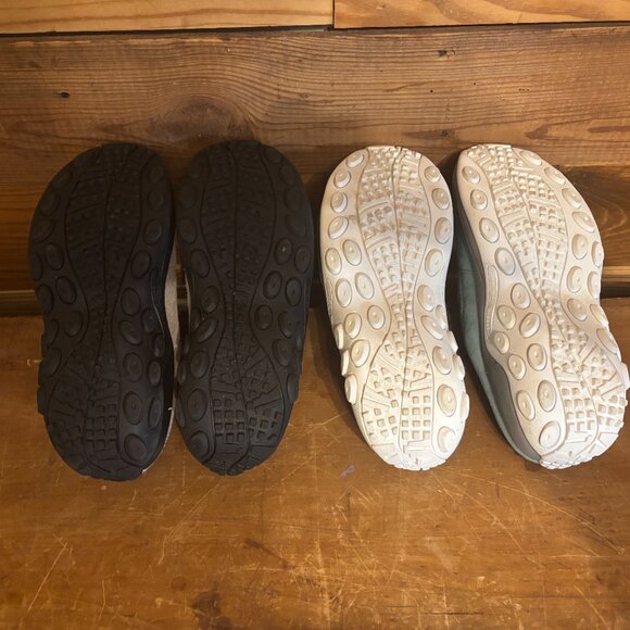 2 Pair New Merrell Suede Clogs - Picture 10 of 10